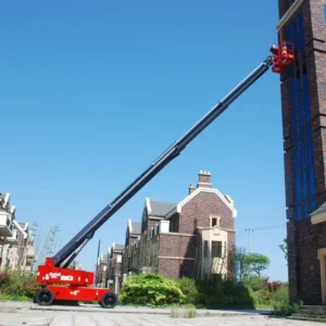 élévateur à bras télescopique ht330
