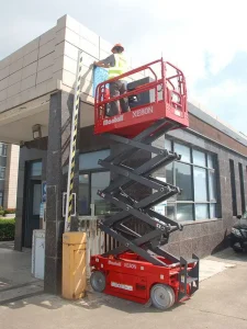 XE80N Scissor Lift - immagine 2